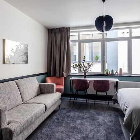 Hey - Aparthotel Brussels Anderlecht Bagian luar foto