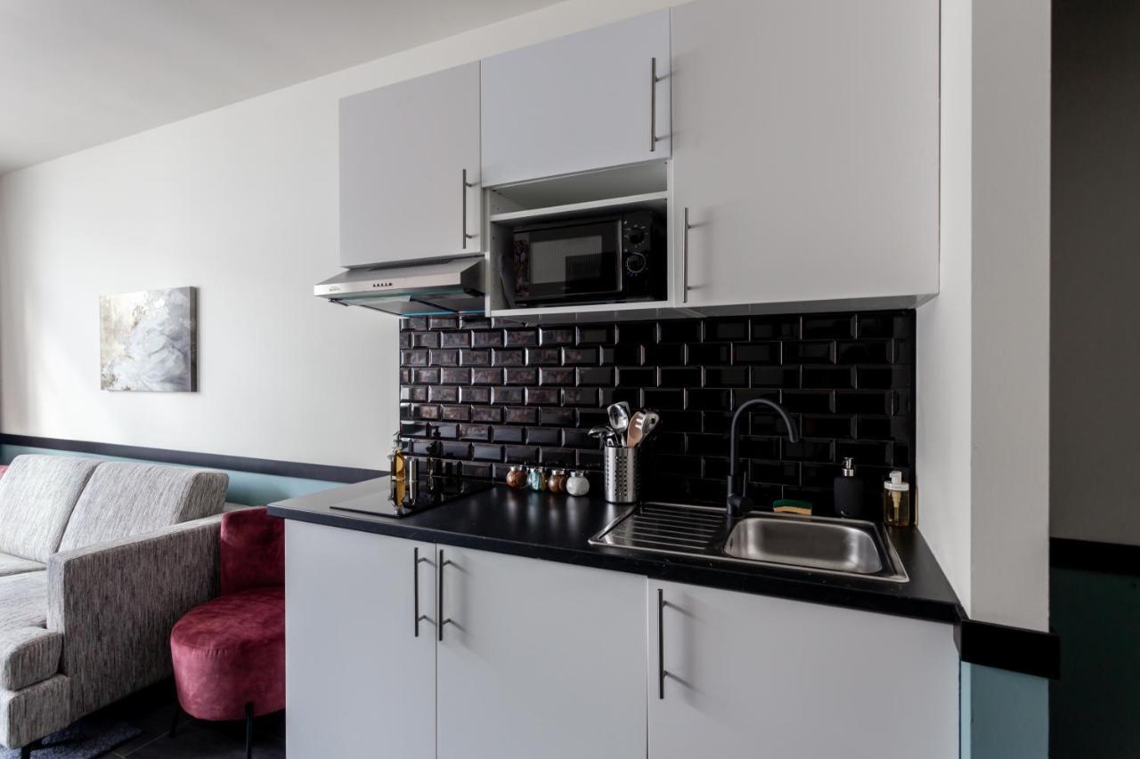 Hey - Aparthotel Brussels Anderlecht Bagian luar foto